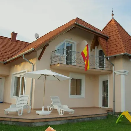 Spanish House Daire Gyenesdiás