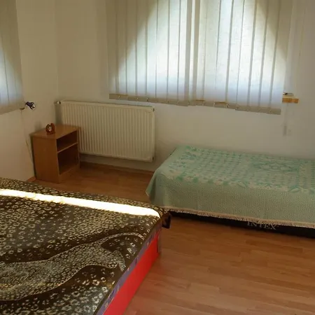 Spanish House Daire