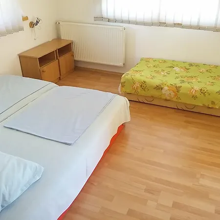 Daire Spanish House *