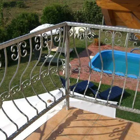 Daire Spanish House *